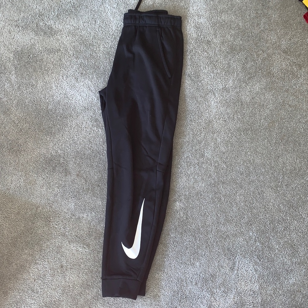 Nike joggers